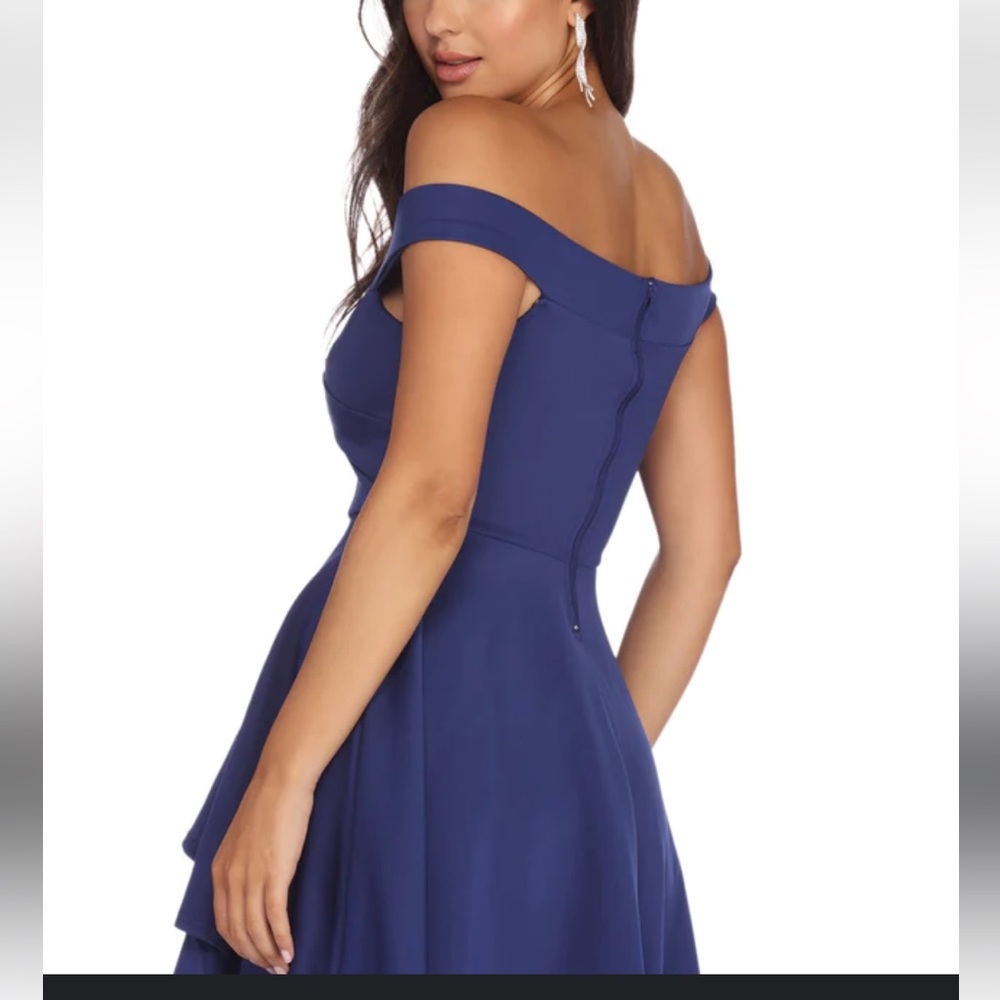 NWT Living for the Glam Size Small Blue